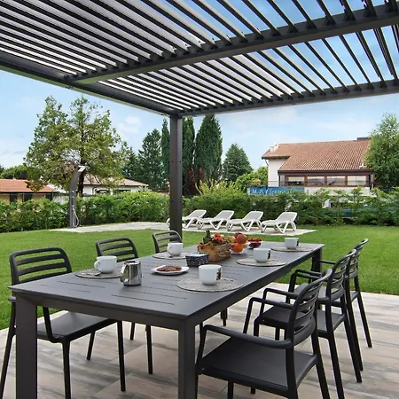 Casa Enea Apartment *